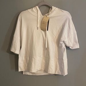 Womens Small Pullover